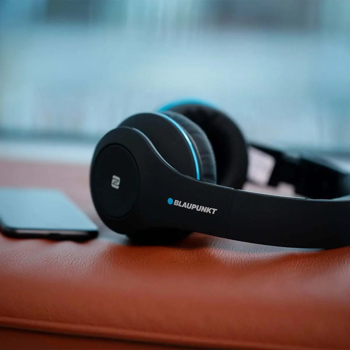 Blaupunkt Bluetooth Kopfhörer HPB 30 schwarzer Over-Ear mit kabelloser Verbindung und langem Akku