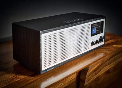 Blaupunkt Napoli Internetradio mit DAB+, Holzgehäuse, Aluminiumfront, Farbdisplay und Drehreglern