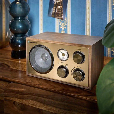Blaupunkt RXN 180 Retroradio mit Bluetooth, Holzgehäuse und Aluminiumfront, vintage Design