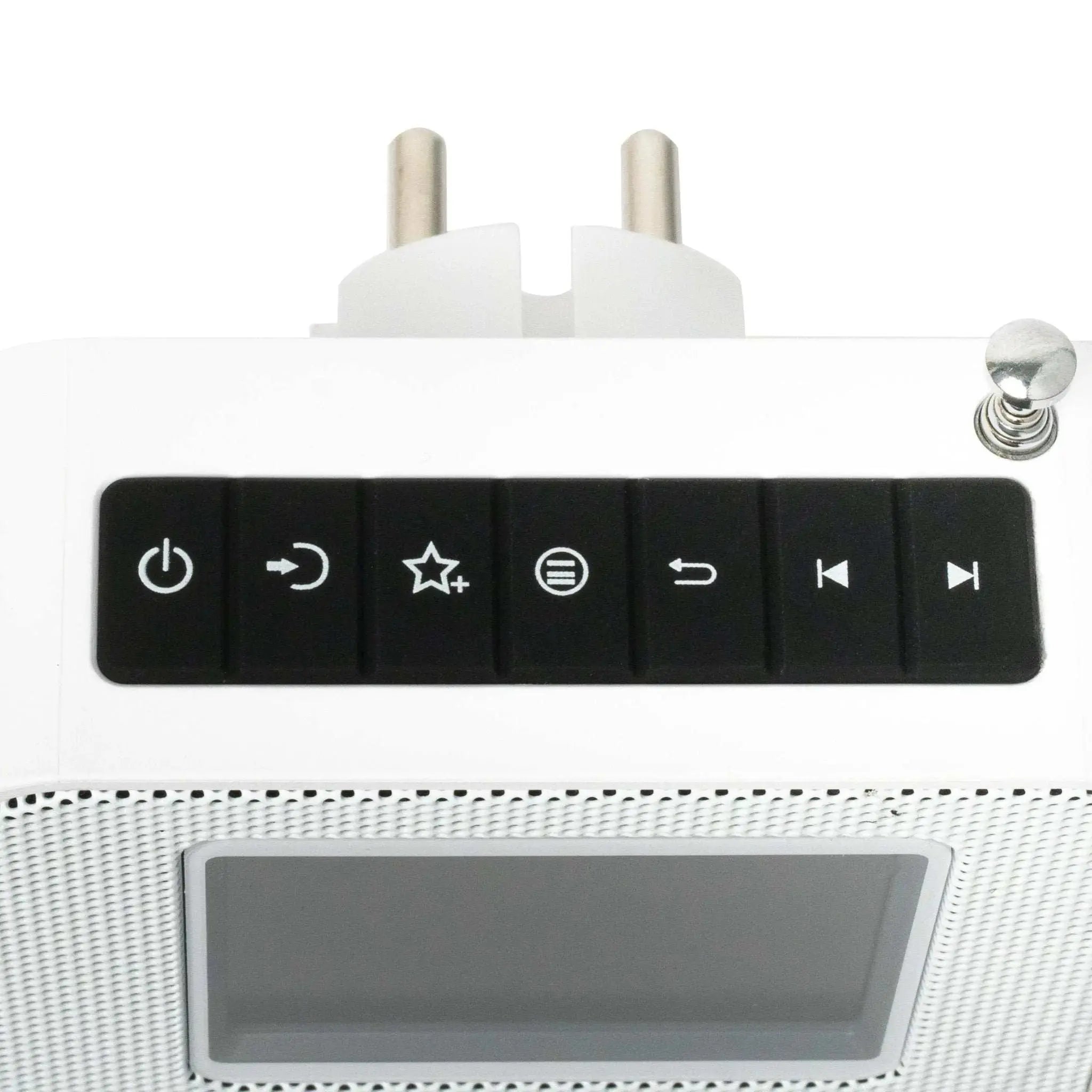 Weißes Steckdosenradio mit Bluetooth, DAB+ Empfang und Bedienknöpfen auf der Oberseite