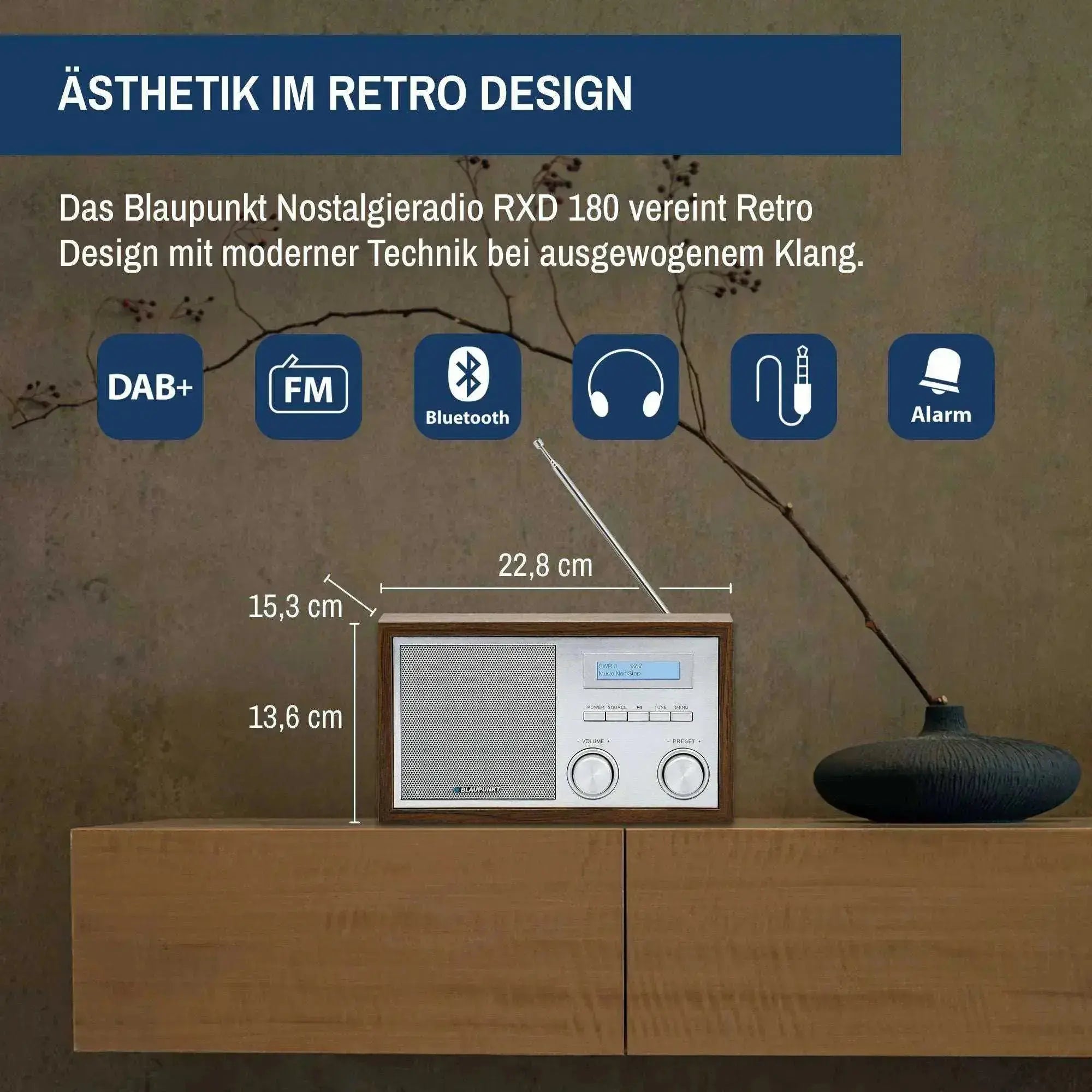 Blaupunkt RXD 180 Nostalgieradio mit DAB+, FM, Bluetooth, Holzgehäuse und Aluminiumfront im Retro-Design