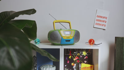 Detailansicht - Blaupunkt B120 Boombox mit CD-Player für Kinder, bunt, Bluetooth, Radio, Kassettendeck, USB, AUX und Kopfhöreranschluss